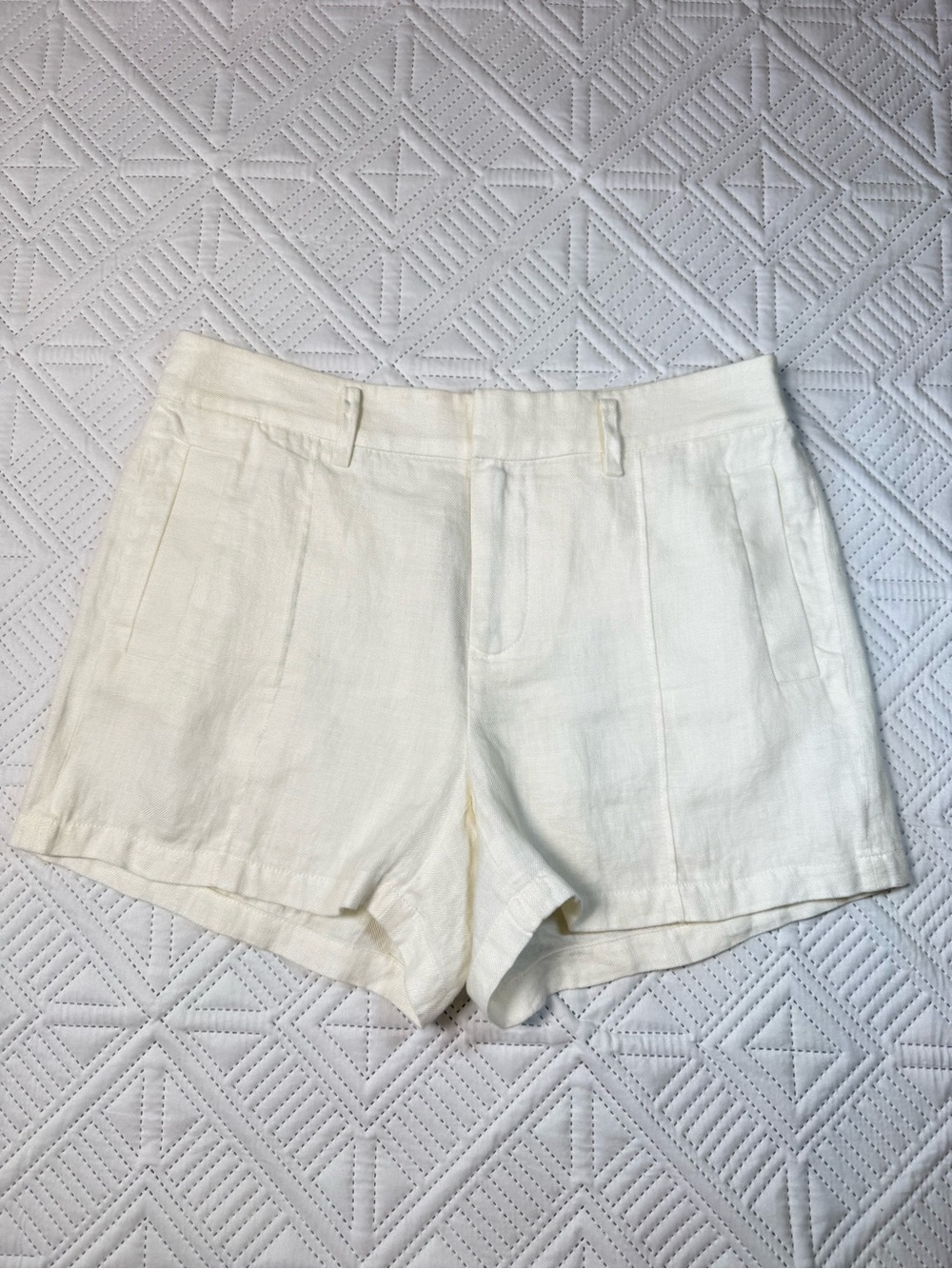 Madewell Cream Linen Blend High-Rise Shorts